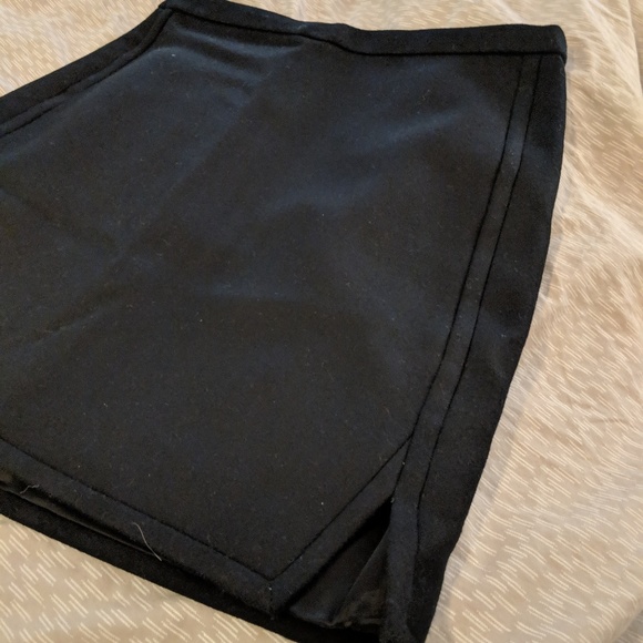 J Crew black wool mini skirt - Picture 2 of 5